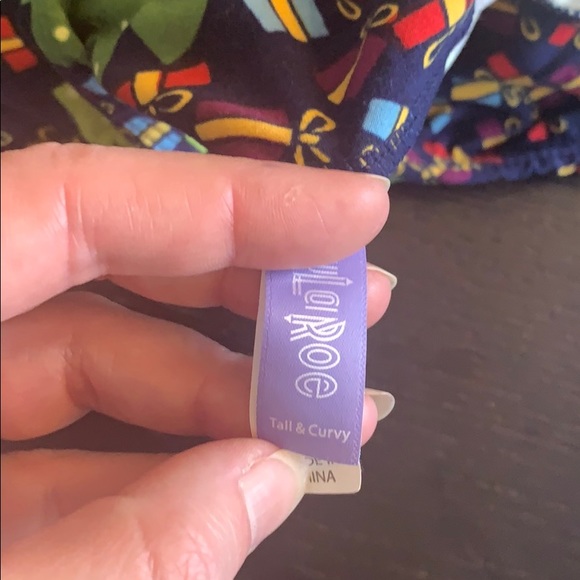 Lularoe Christmas leggings bundle - Picture 5 of 5